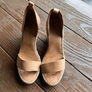 Forever 21 Tan Espadrille Sandals